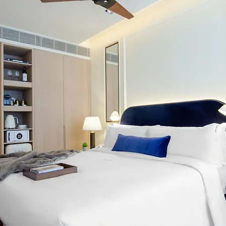 Hotel Browns Avenue 5*