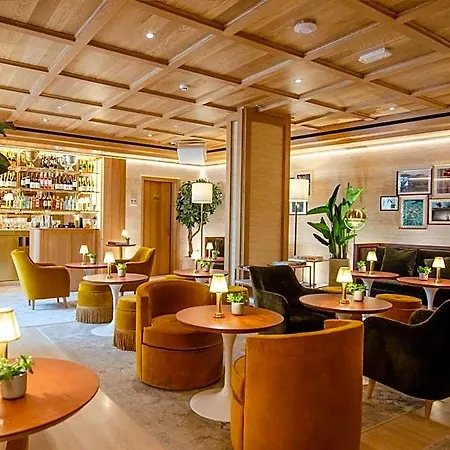 Hotel Browns Avenue 5*