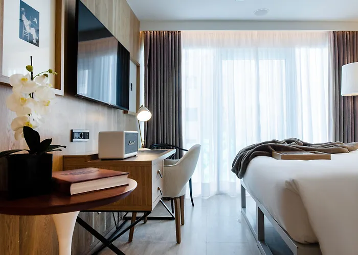 ホテル Browns Avenue 5*