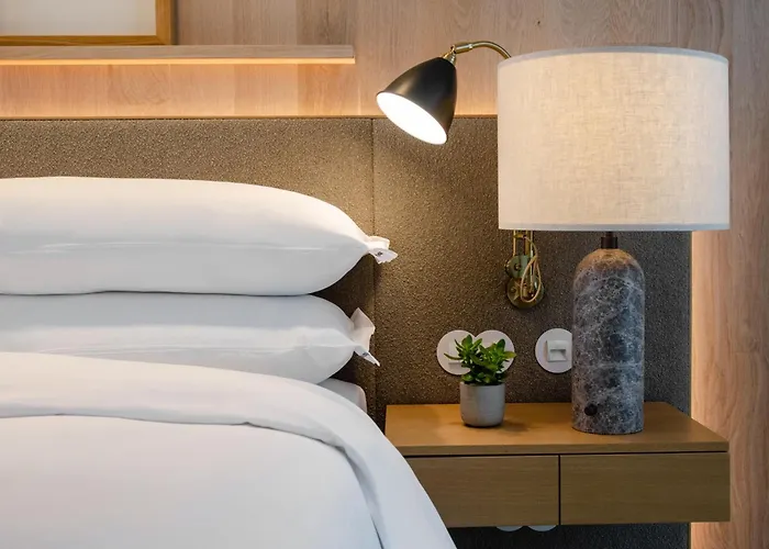 Browns Avenue ホテル 5*