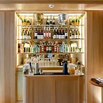 Browns Avenue 5*