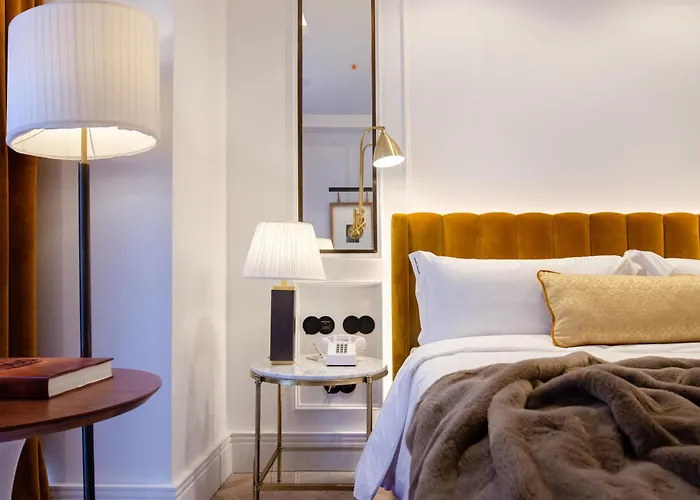 Browns Avenue Ξενοδοχείο 5*